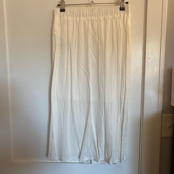 Brand New White button front midi dress size small - Picture 3 of 3